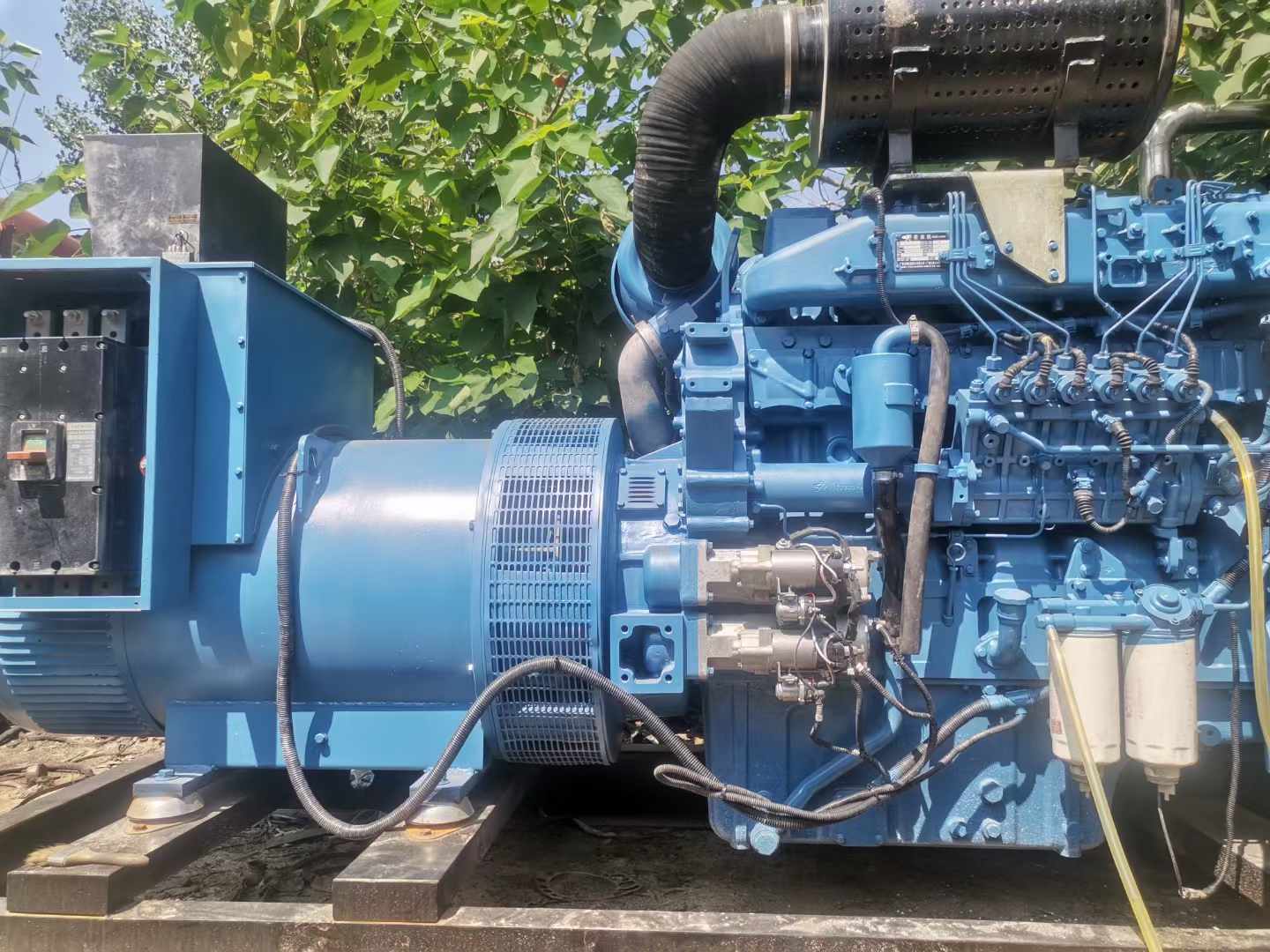 旺苍详细说明降低 800kW 柴油发电机输出电流波动的方法